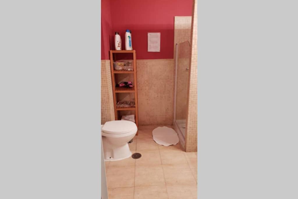 Sevilla ,Piso Completo En Buena Zona,Wifi Y Aparcamiento מראה חיצוני תמונה