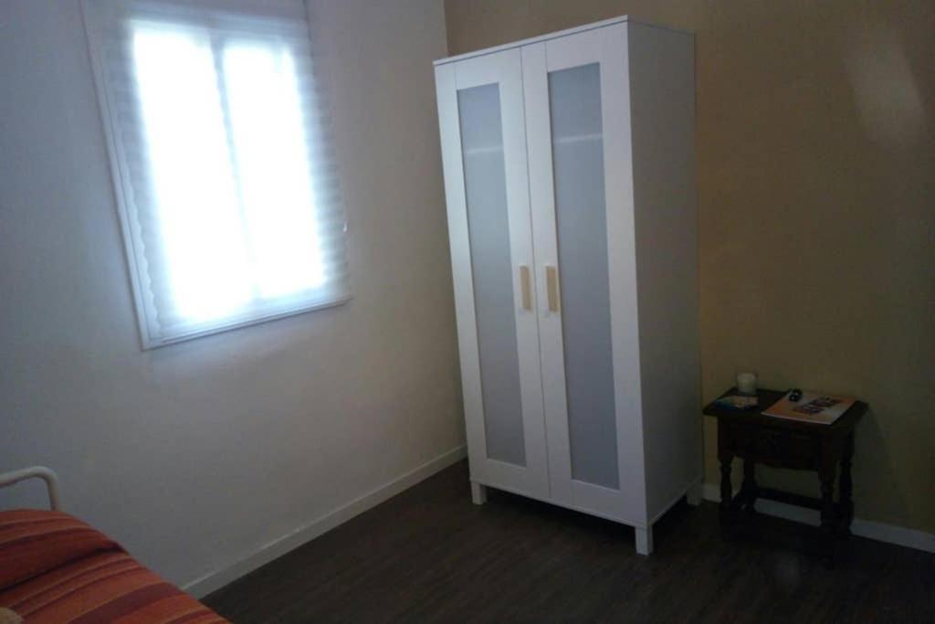 Sevilla ,Piso Completo En Buena Zona,Wifi Y Aparcamiento מראה חיצוני תמונה